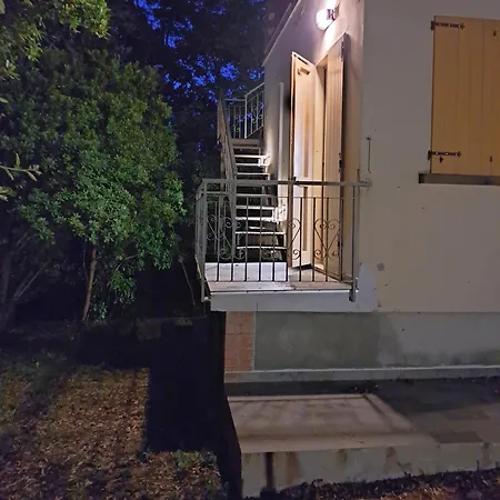 Casa Con Bosco E Vista Mare Tatil Evi *
